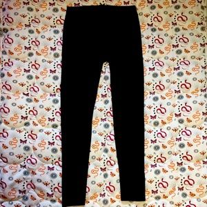 Pact black organic cotton leggings